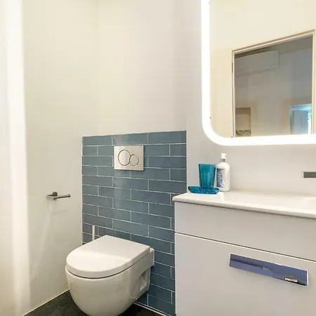 Downtown Trendy Flat For 4, Near Metro アパート *
